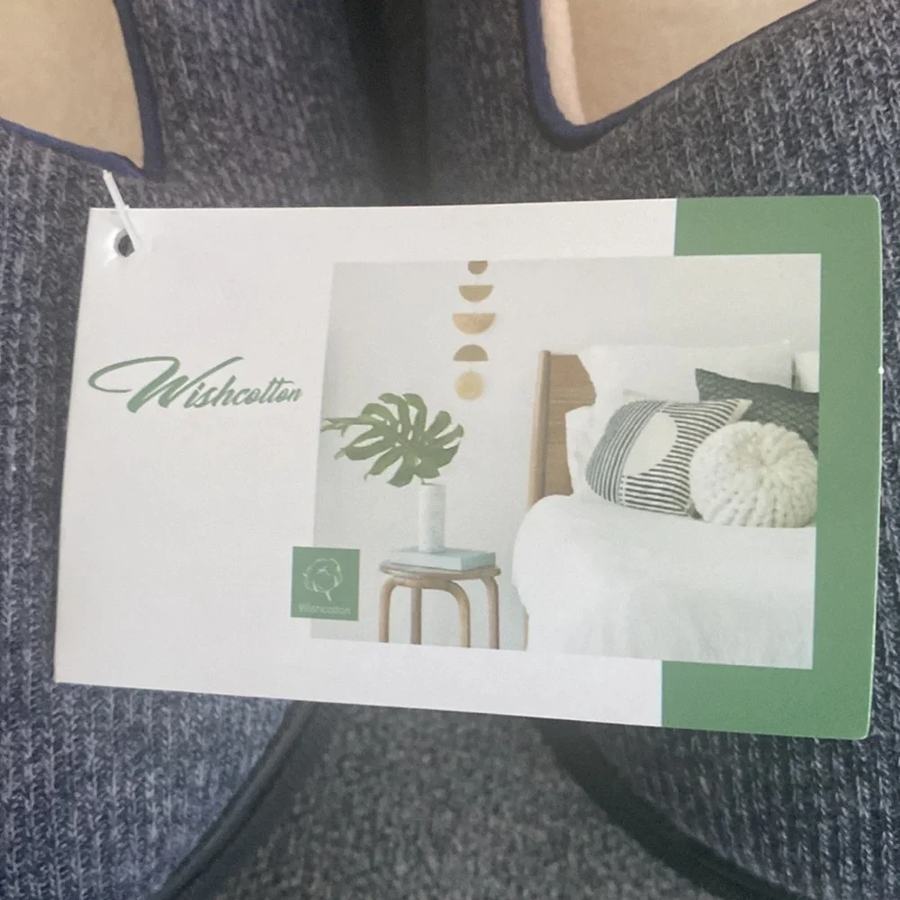 Women’s Wishcotton Light Breathable
Slippers With Nonslip Sole NWT Size 8 - Picture 10 of 10